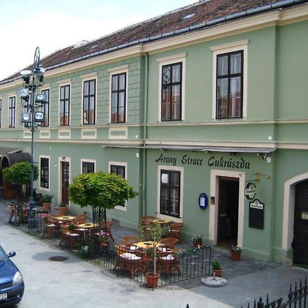 Arany Strucc Hotel Kőszeg Dış mekan fotoğraf
