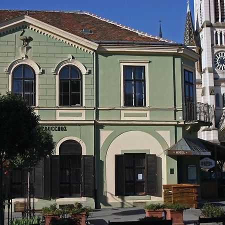 Arany Strucc Hotel Kőszeg Dış mekan fotoğraf